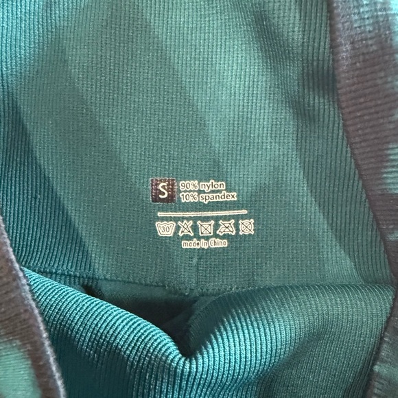 Stylish Teal and Black Kids Leggings - Picture 3 of 4